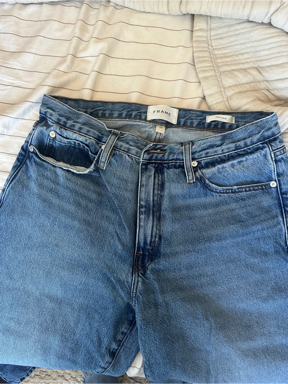 FRAME The Hang Jeans - Picture 4 of 7